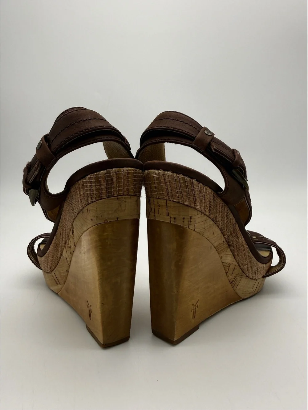 Frye Bridget Ornament Womens Tan Leather Wedge Sandals Platform Size 6